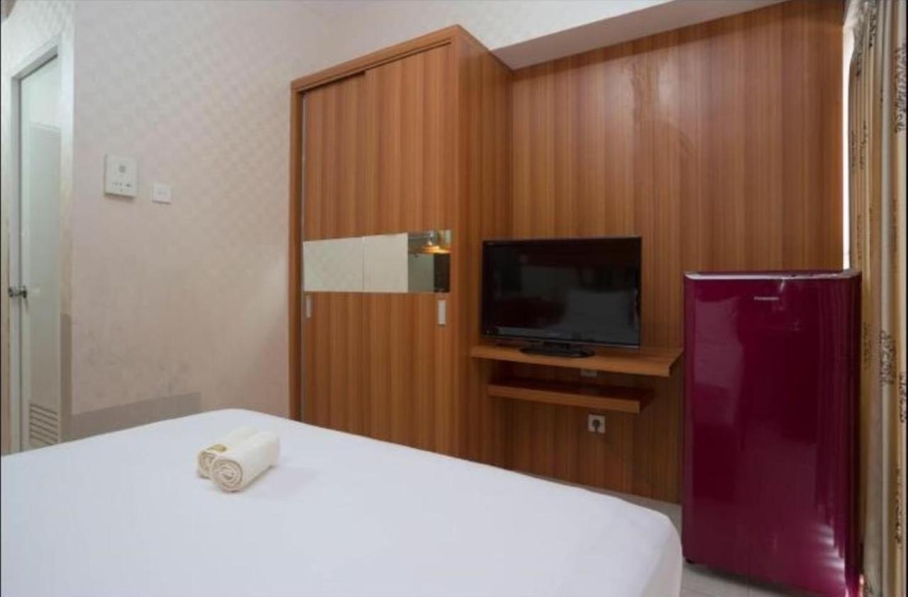 Apartemen Taman Melati Margonda By Winroom Depok Esterno foto